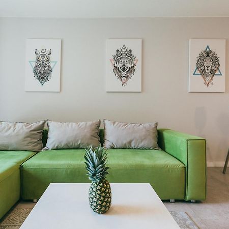 Eight Lux View In Old Town And Free Parking Apartamento Cracóvia Exterior foto