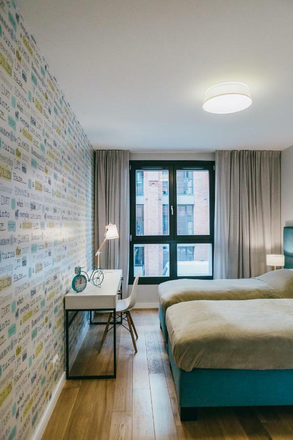 Eight Lux View In Old Town And Free Parking Apartamento Cracóvia Exterior foto