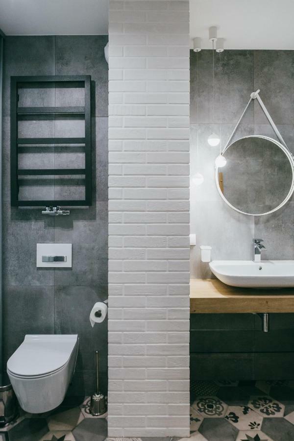 Eight Lux View In Old Town And Free Parking Apartamento Cracóvia Exterior foto