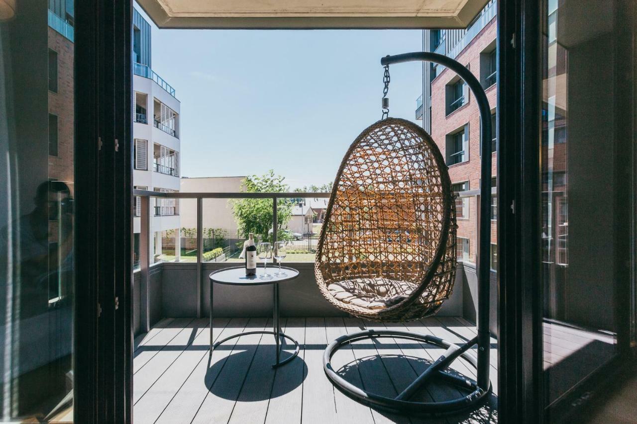 Eight Lux View In Old Town And Free Parking Apartamento Cracóvia Exterior foto